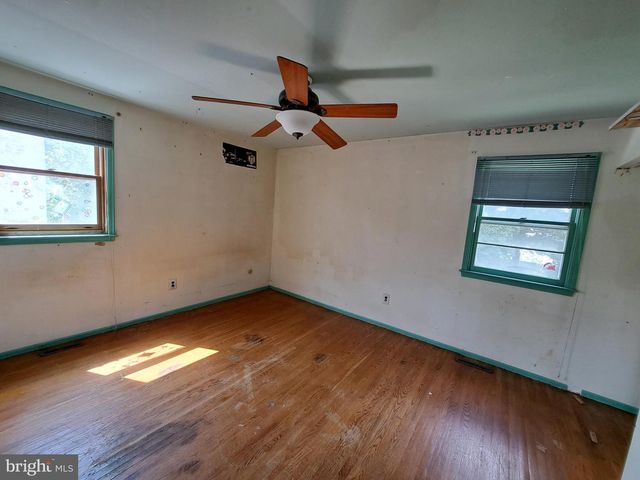 31 OLD HICKORY DR, Richboro, PA 18954