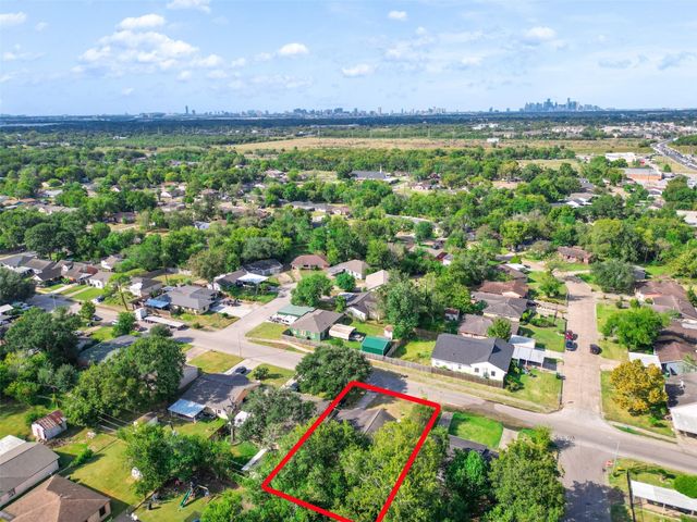 4418 Dacca Drive, Houston, TX 77047