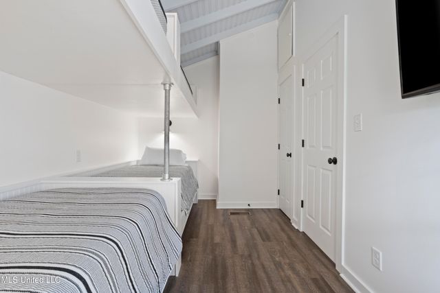 11046 New York Street, Bay Saint Louis, MS 39520