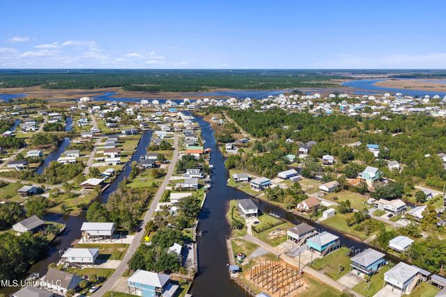 11046 New York Street, Bay Saint Louis, MS 39520