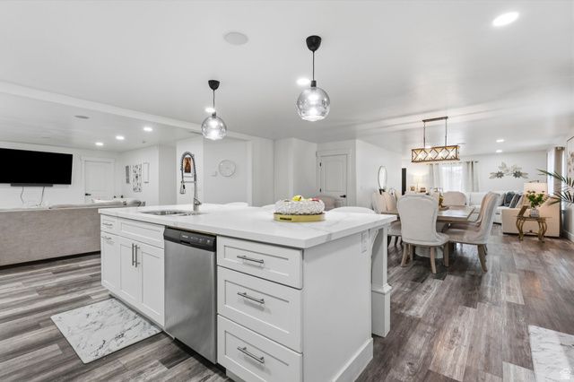 13619 S ANNABERG WAY, Riverton, UT 84065