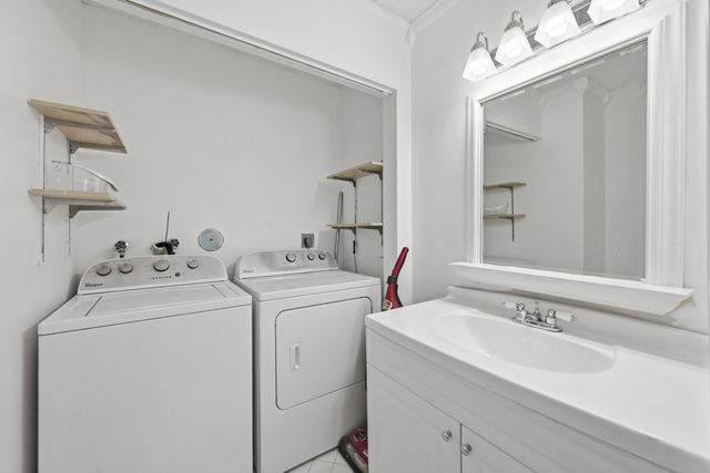 9364 Ketay Circle 5, Boca Raton, FL 33428