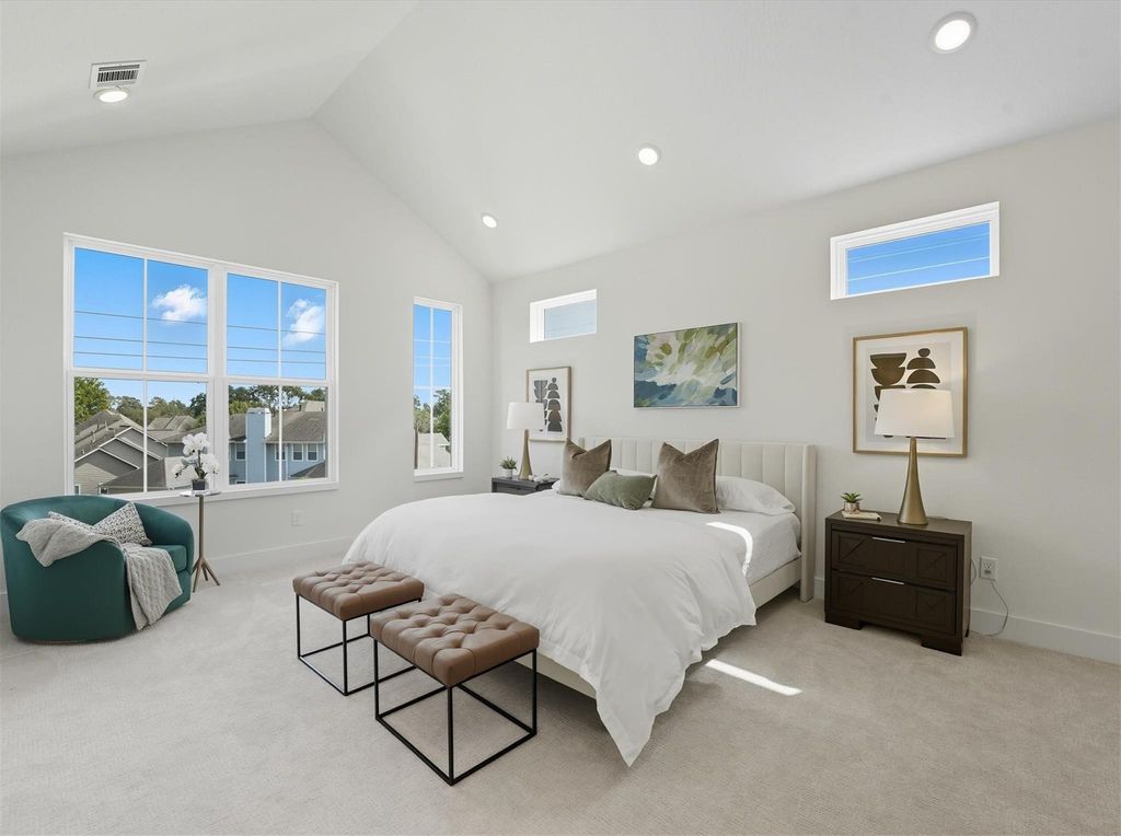 1802 Del Norte Street B, Houston, TX 77018