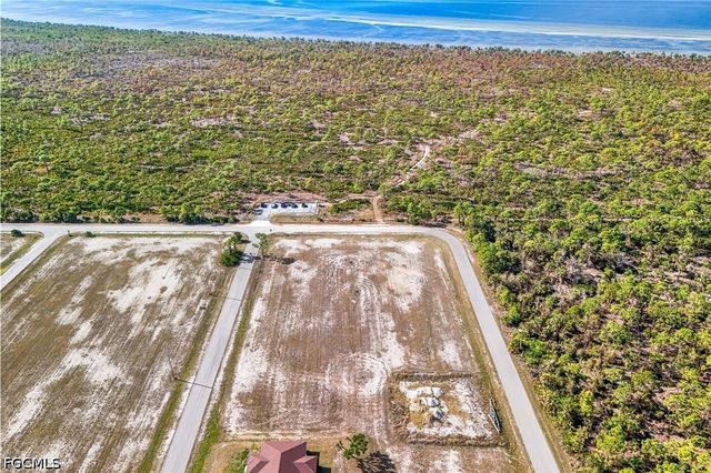 NW 40th LN, Cape Coral, FL 33993