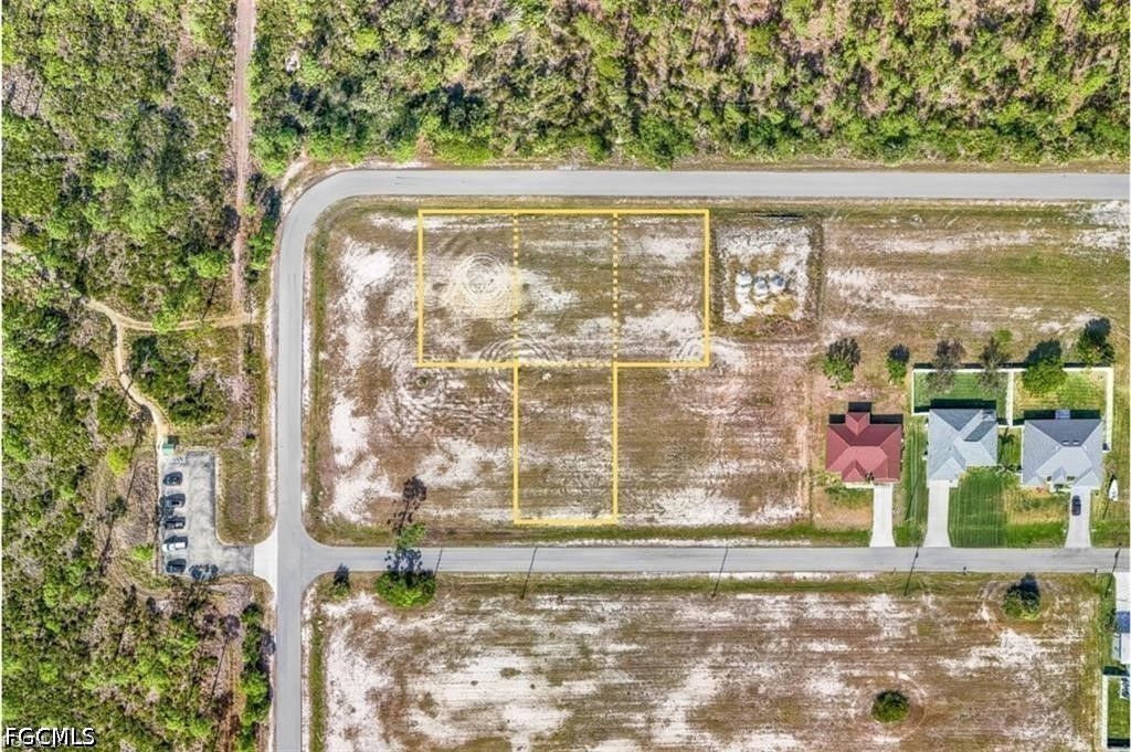 NW 40th LN, Cape Coral, FL 33993