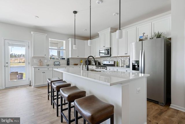 260 EXETER ST, Ocean View, DE 19970