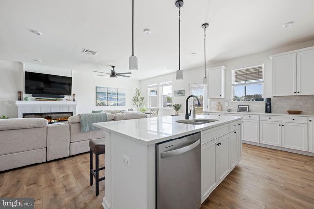 260 EXETER ST, Ocean View, DE 19970