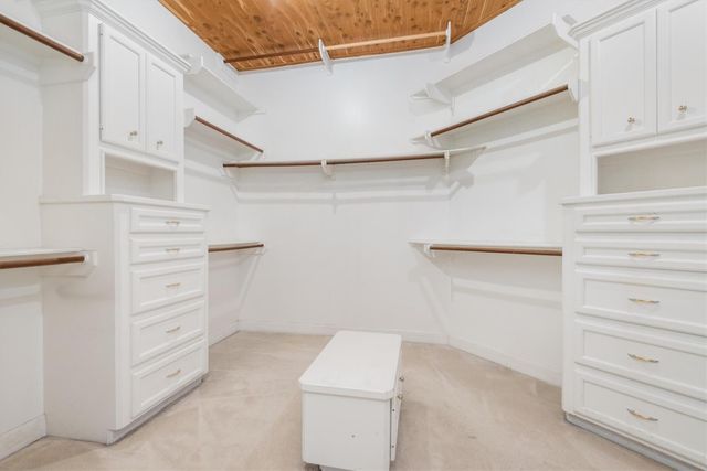 9707 Chipstead Circle, Spring, TX 77379