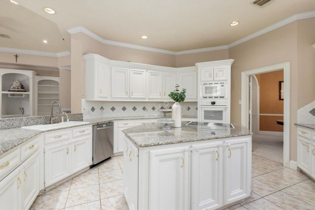 9707 Chipstead Circle, Spring, TX 77379