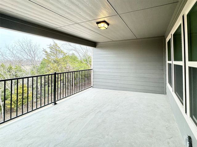 7837 Bayside Drive, Rowlett, TX 75088