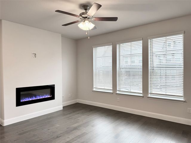 7837 Bayside Drive, Rowlett, TX 75088