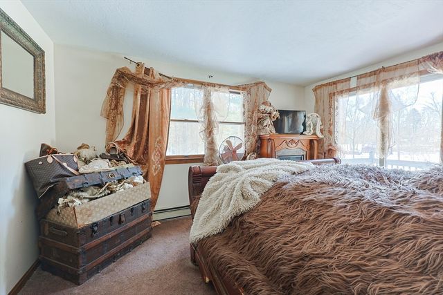 10 Colleen Way, East Bridgewater, MA 02333