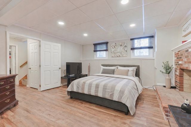 10 Colleen Way, East Bridgewater, MA 02333