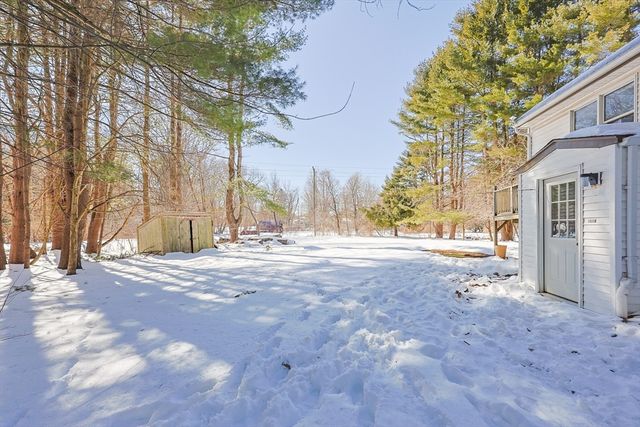 10 Colleen Way, East Bridgewater, MA 02333