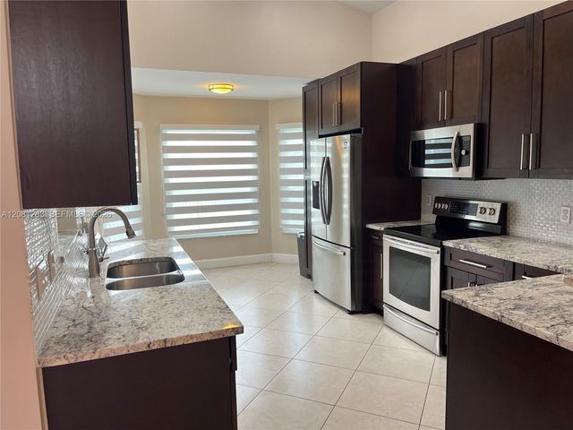 248 NW 47th Avenue, Deerfield Beach, FL 33442