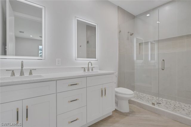 3500 Croton RD 101, Naples, FL 34104