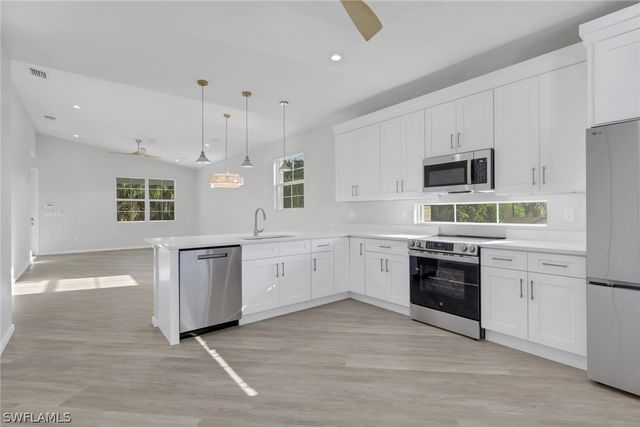 3500 Croton RD 101, Naples, FL 34104