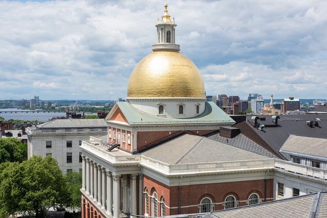 21 Beacon St 10C, Boston, MA 02108