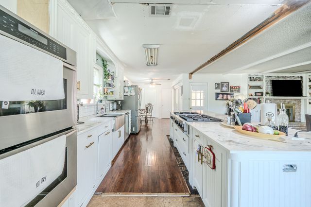 2233 Westfield Street, Grand Prairie, TX 75050