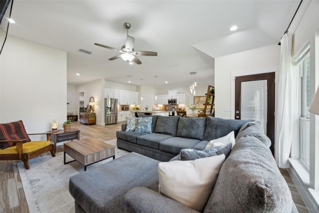 4435 Cicero Street, Dallas, TX 75216