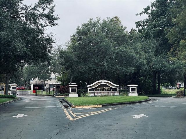 10453 WESTPARK PRESERVE BOULEVARD, Tampa, FL 33625