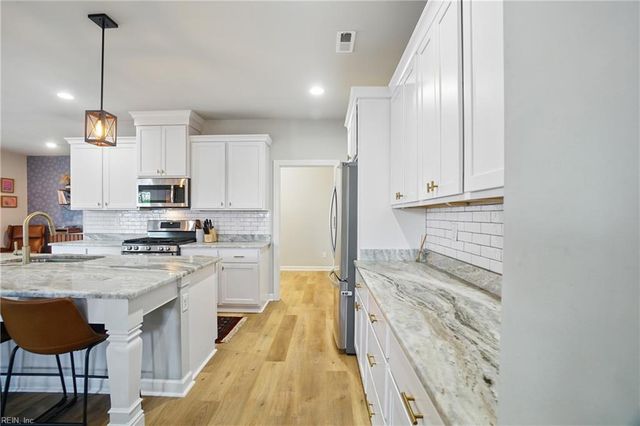 509 Graphite TRL, Chesapeake, VA 23320