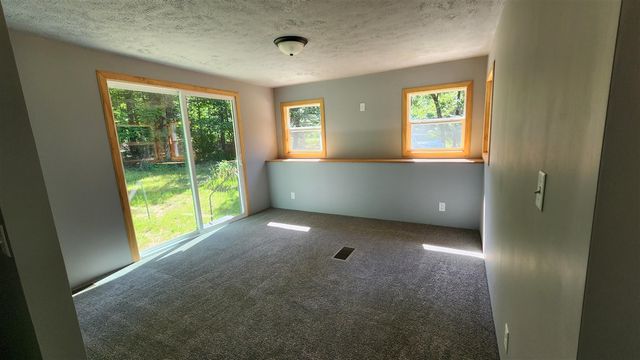 5213 S Newcosta Avenue, Newaygo, MI 49337