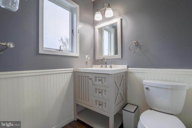 105 ATLANTIC AVE, Waretown, NJ 08758