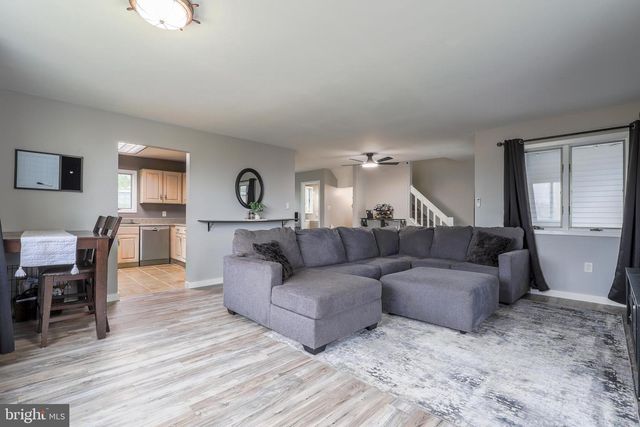 105 ATLANTIC AVE, Waretown, NJ 08758