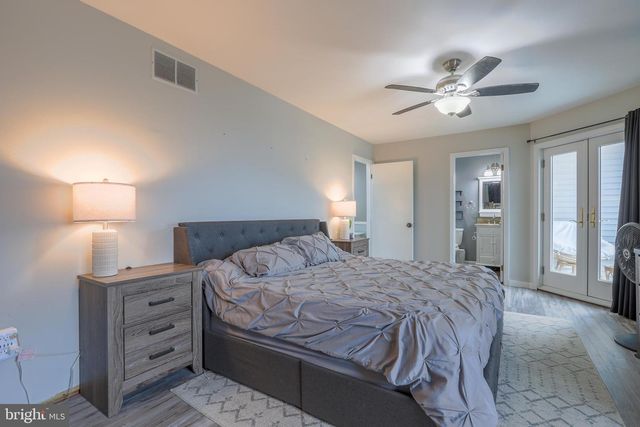 105 ATLANTIC AVE, Waretown, NJ 08758