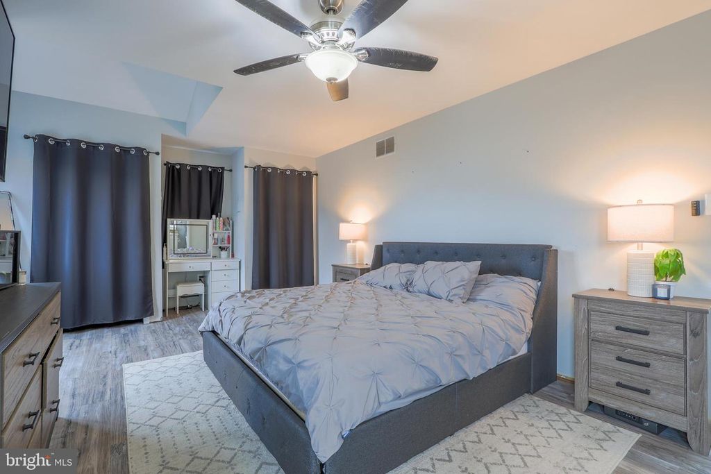 105 ATLANTIC AVE, Waretown, NJ 08758