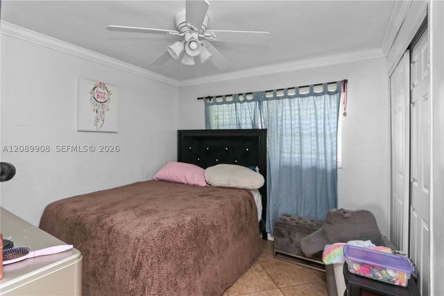 1221 NE 26th Ave, Pompano Beach, FL 33062
