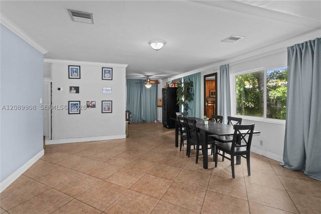 1221 NE 26th Ave, Pompano Beach, FL 33062