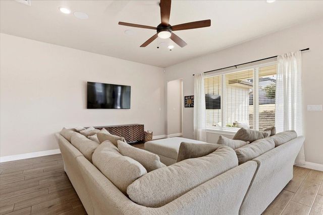 304 Morning Ridge CT, Georgetown, TX 78628