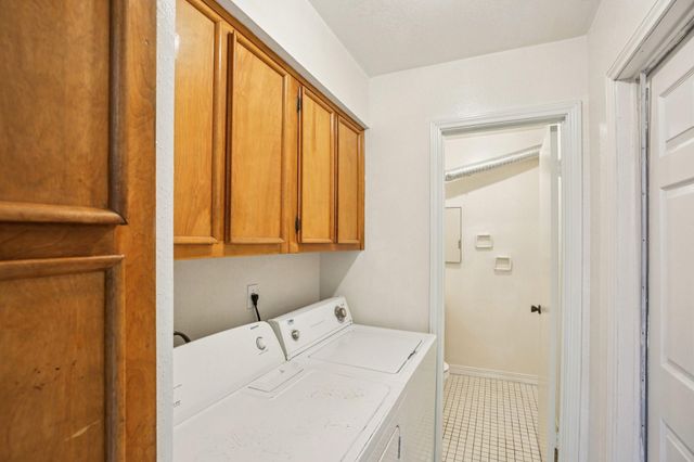 8379 La Roche Lane, Houston, TX 77036