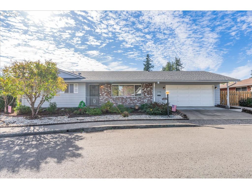 16780 Sw ROYALTY Pkwy, Portland, OR 97224