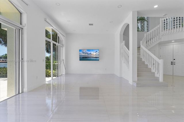 21301 NE 38th Ave 58, Aventura, FL 33180