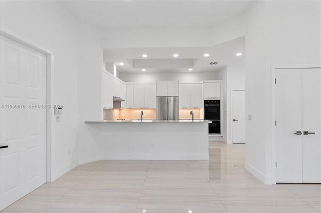 21301 NE 38th Ave 58, Aventura, FL 33180