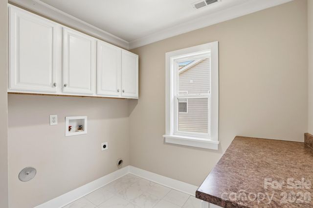 8847 Driftwood Commons Court, Mint Hill, NC 28227