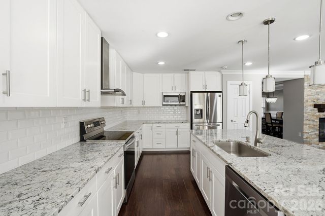 8847 Driftwood Commons Court, Mint Hill, NC 28227