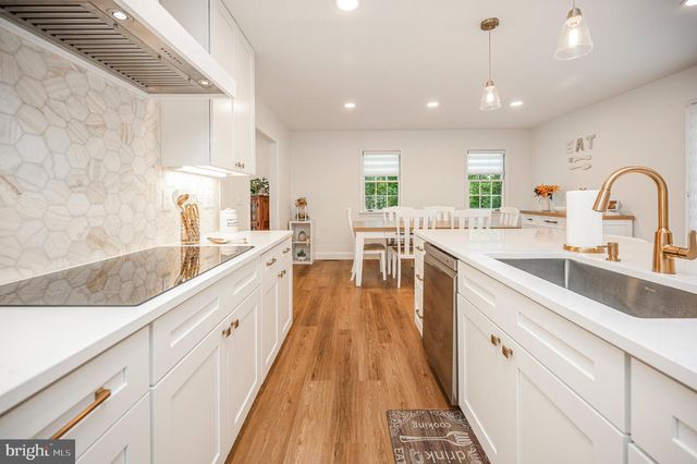 104 FREEDOM RD, Locust Grove, VA 22508