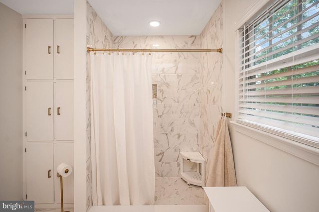 104 FREEDOM RD, Locust Grove, VA 22508