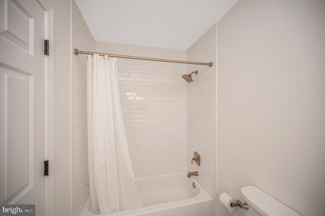 104 FREEDOM RD, Locust Grove, VA 22508