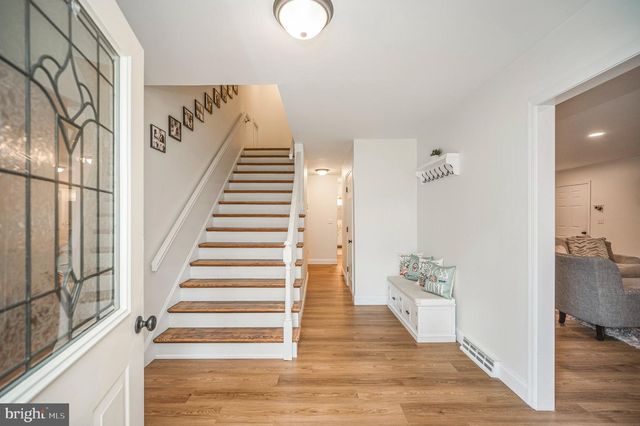 104 FREEDOM RD, Locust Grove, VA 22508