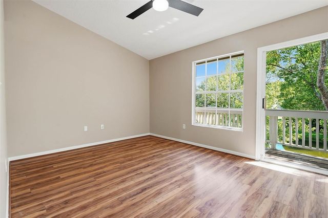9020 LAKE PLACE LANE 9020, Tampa, FL 33634