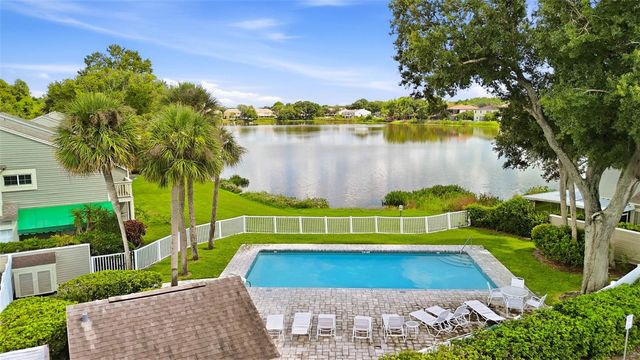 9020 LAKE PLACE LANE 9020, Tampa, FL 33634