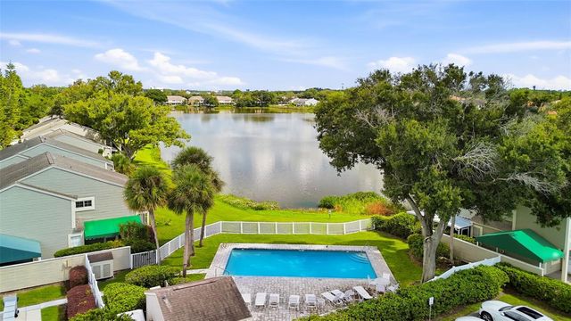 9020 LAKE PLACE LANE 9020, Tampa, FL 33634