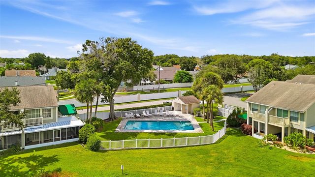 9020 LAKE PLACE LANE 9020, Tampa, FL 33634