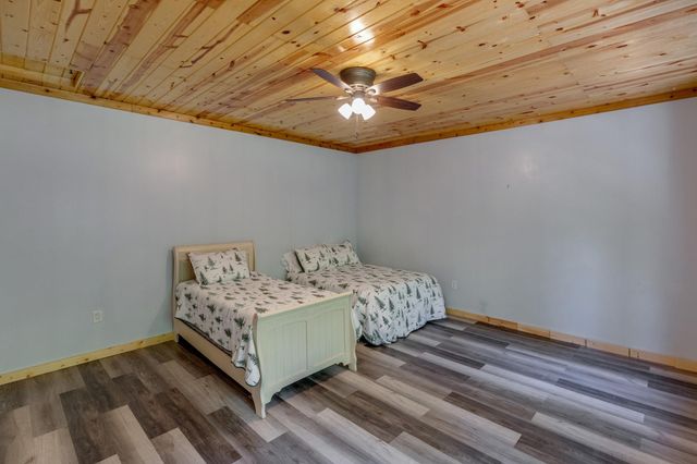 26078 Birch Avenue, Nisswa, MN 56468