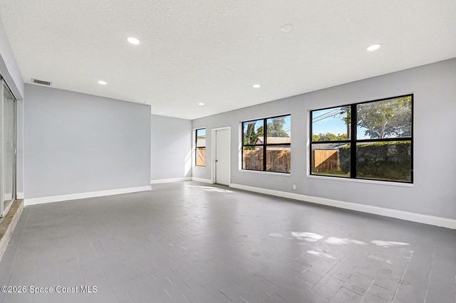 117 Gary Lane, Cocoa, FL 32922